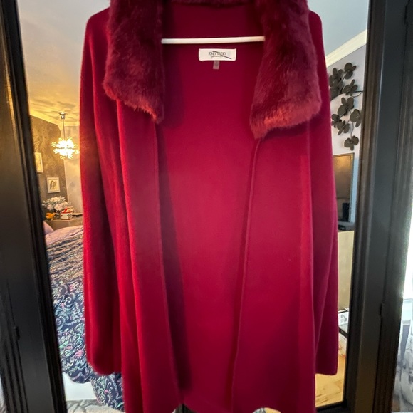 Jones Studio Separates Long Cardigan with Faux Fur Collar Size Small - Picture 4 of 4